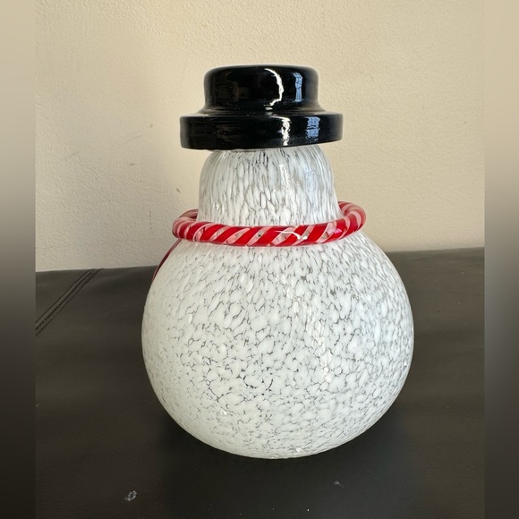 Hqt Handblown Art Glass Snowman with black hat - Picture 5 of 8